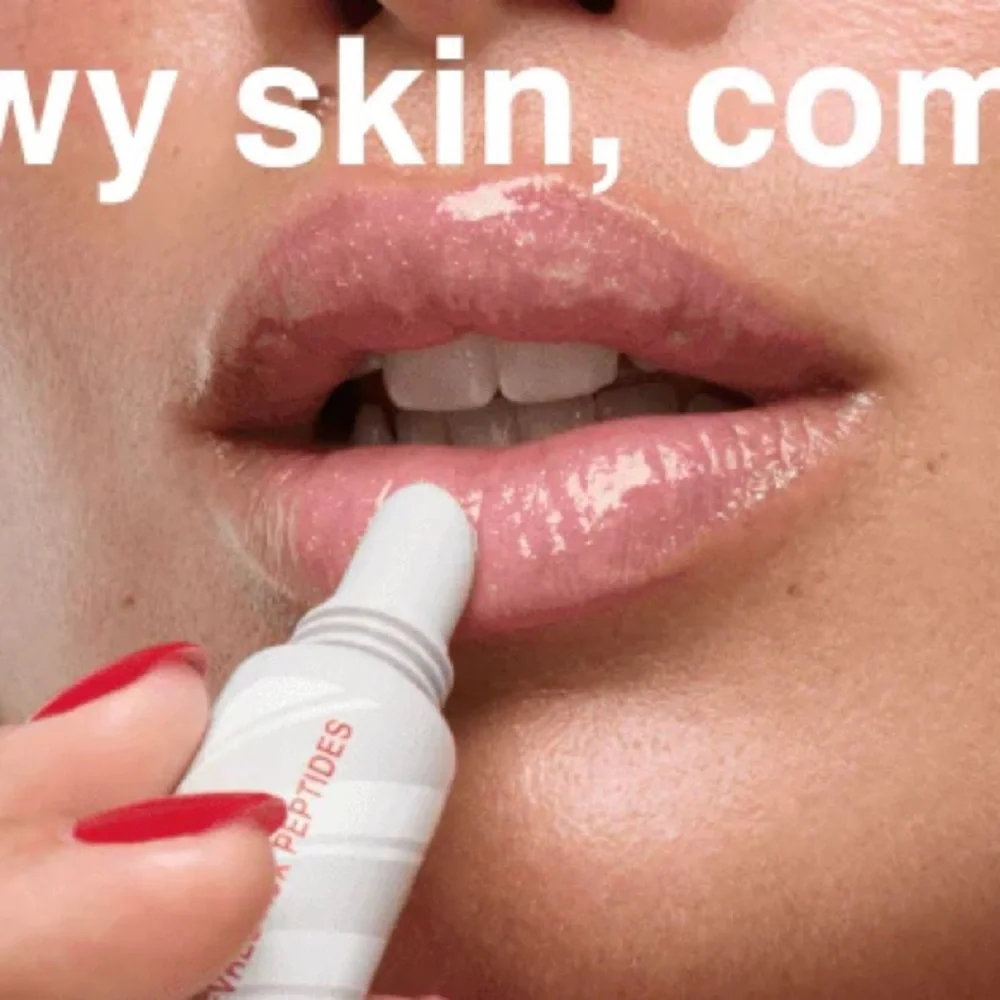 ❤️ Rhode Peptide Lip Treatment Peppermint Glaze 🤍 - Picture 8 of 13